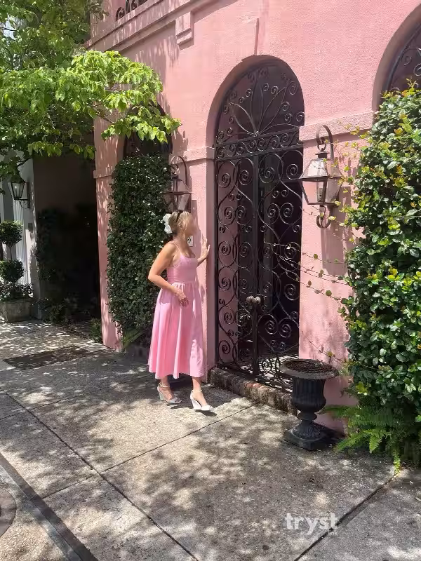 Escort/Massage/S&M Karlie Vaughn in Chicago, IL