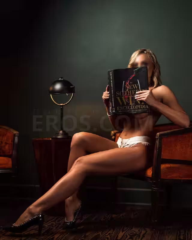 companion/Massage Gisele Lenor in Houston, TX