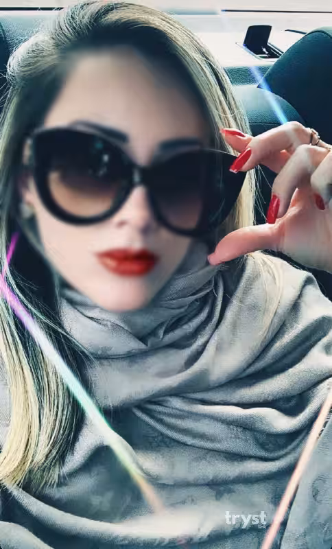 companion/Massage Ella Wynner in Miami, FL