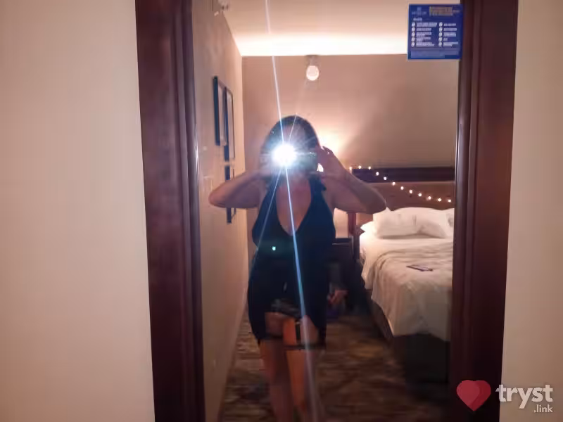 companion/Massage Stephie in San Diego, CA