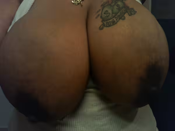 companion/Massage Ms. P in Washington, D.C., DC